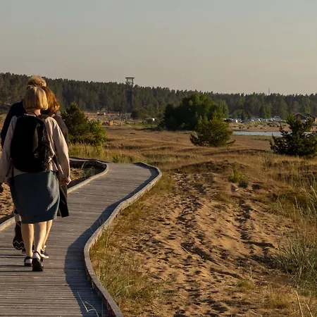 Paeaetyhuoneisto Skyvillas B 21