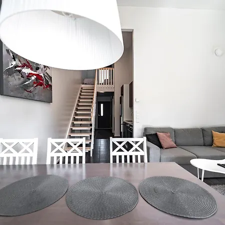 Appartement Paeaetyhuoneisto Skyvillas B 21 *