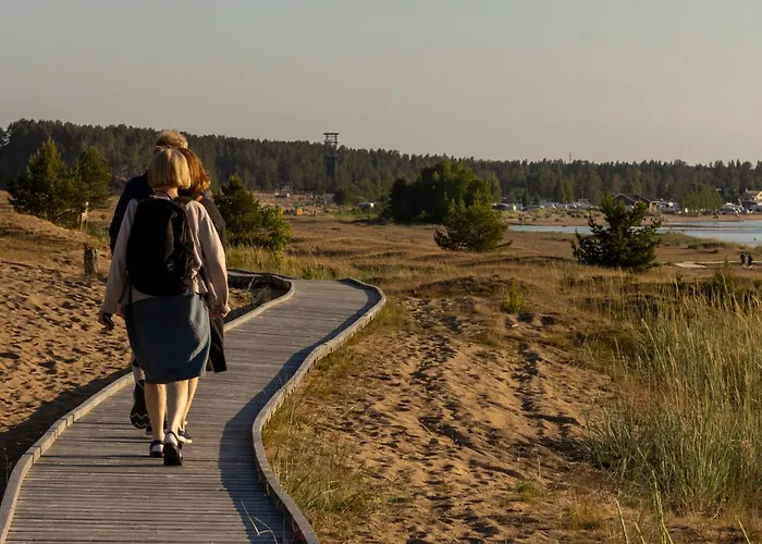 Paeaetyhuoneisto Skyvillas B 21